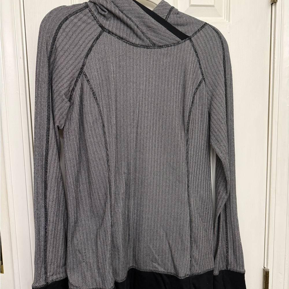 lululemon athletica Black and Gray Cowl Neck Sweater